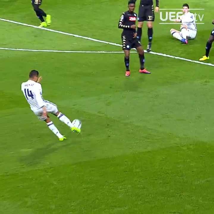 Perfection delivered by Casemiro 📬 #UCL