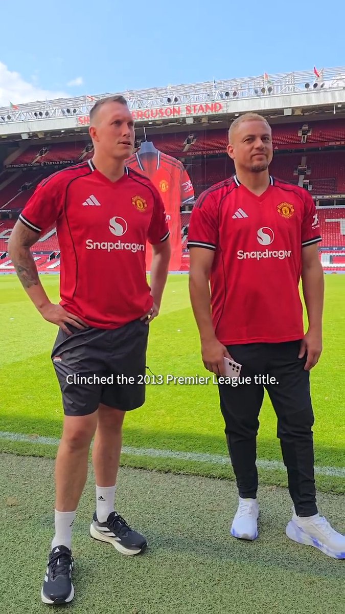CR7's free-kick or RVP's title clincher? 🔥 Wes Brown and Phil Jones debate their favourite Old Trafford goal — vote for yours to win a 2025/2026 Snapdragon prize bundle 👇
