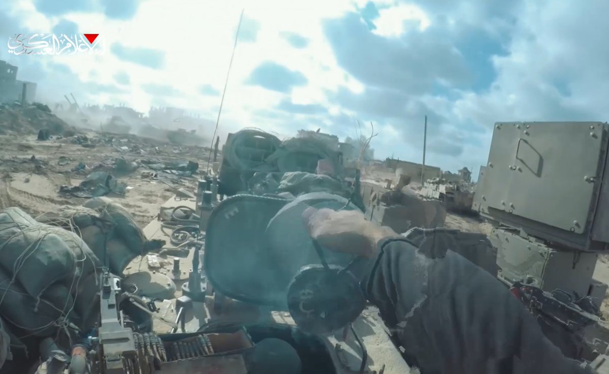أفخم فيديو من بداية الحرب أعطاهم العبوة وهم داخل المصفحة والباب مسكر عليهم 🔥🔥🔥🔥🔥 الفيديو كامل بأول تعليق