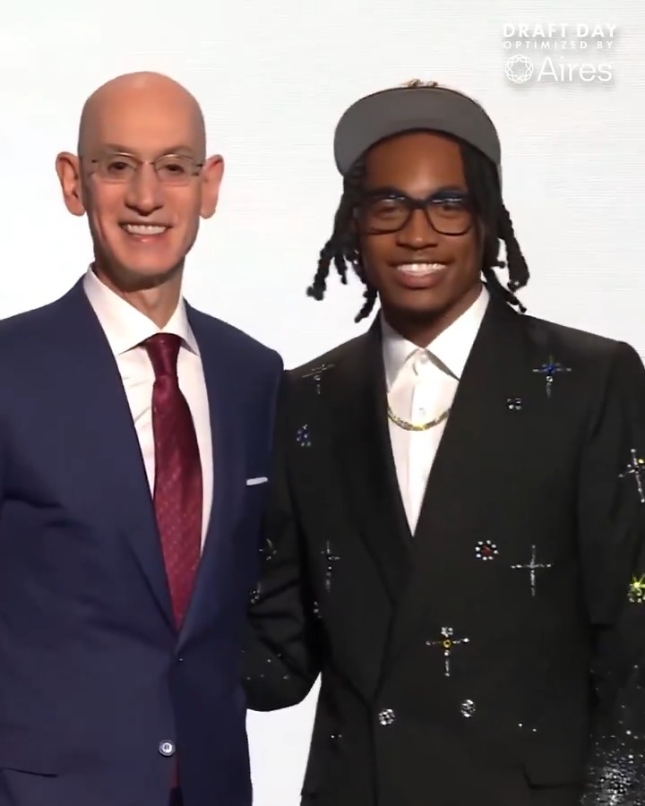 HAPPY NBA DRAFT DAY 🐺 a look back to when Rob &amp; TJ’s dreams came true!