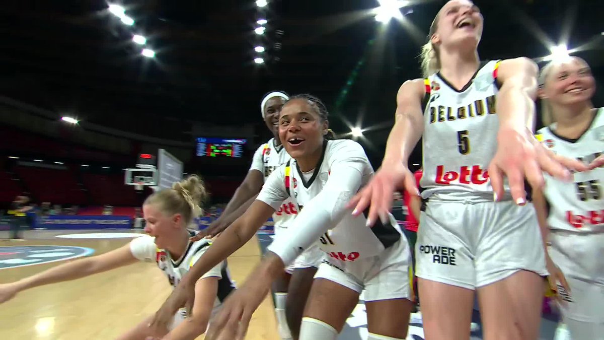 Another day in the office for Emma Meesseman 😆 #EuroBasketWomen | #DareToDream