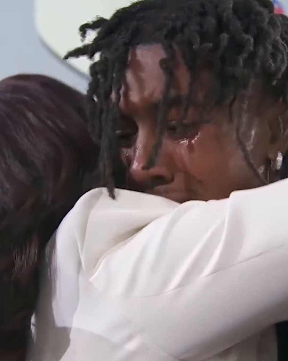 This moment between Jaden Ivey and his mom, Notre Dame WBB coach Niele, at the 2022 NBA draft ❤️ 📺 Watch the 2025 NBA draft tonight at 8 ET on ABC/ESPN