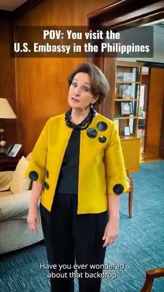 POV: The Ambassador welcomes you to her office overlooking Manila Bay. #FriendsPartnersAllies 🇺🇸🤝🇵🇭