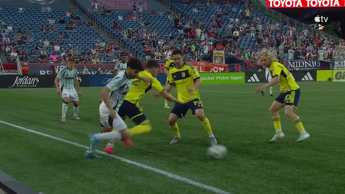 The touch 🤌 The finish 😤 Tomás Chancalay puts New England Revolution up on Nashville 💥 📺 #MLSSeasonPass: