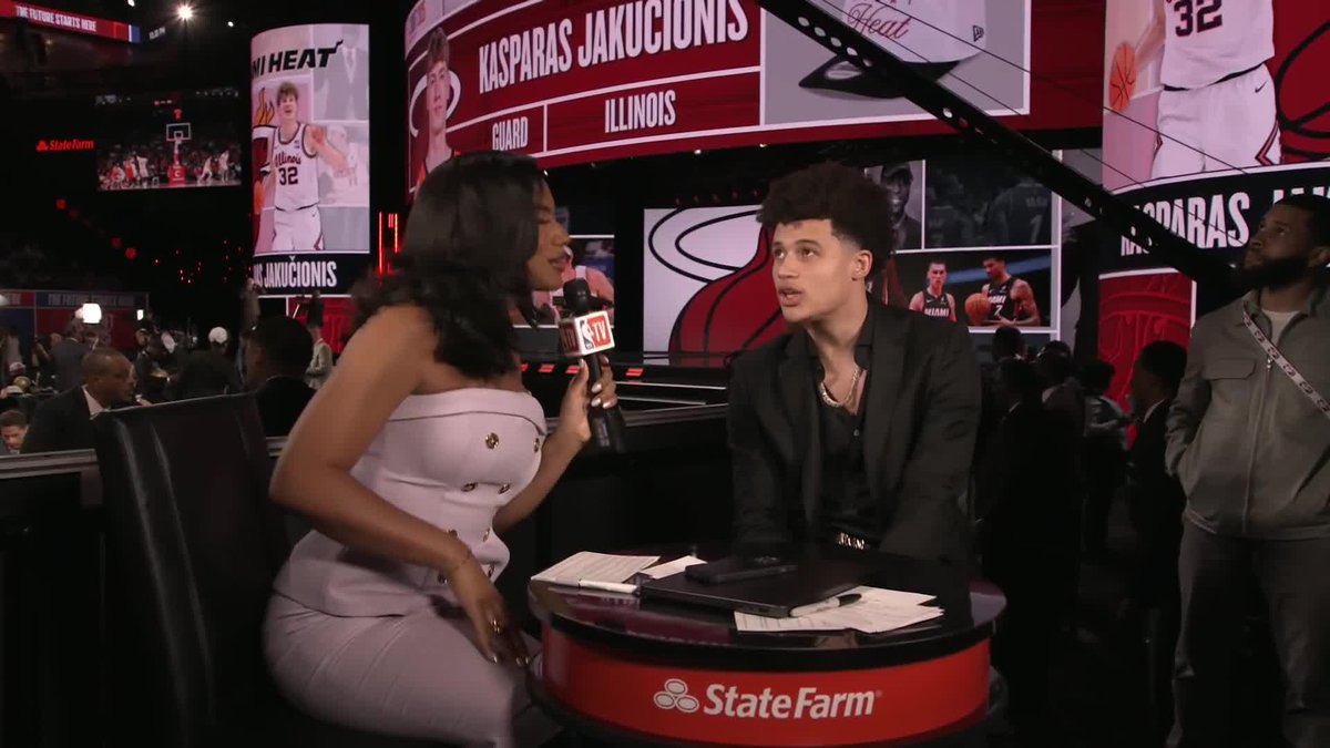 "She has no clue what's going on right now." 🤣 National Champion Walter Clayton Jr. told Taylor Rooks how his daughter motivates him every day 🫶