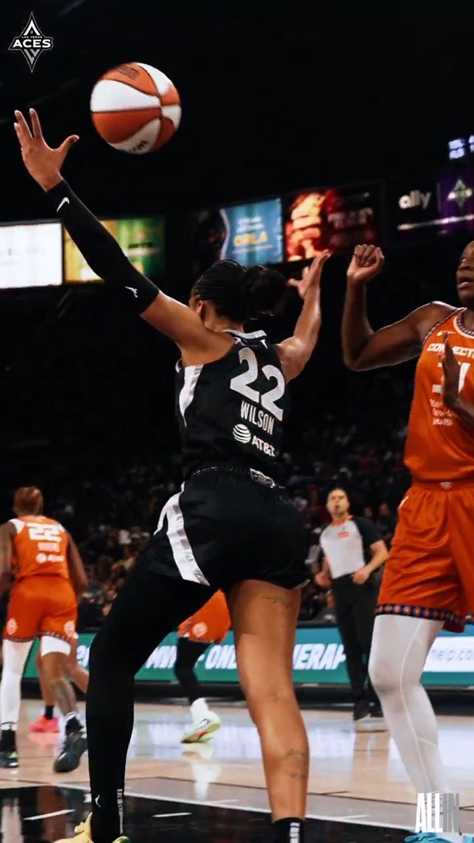 THE MOMENT 💅 ICYMI: A'ja Wilson became the fastest player in WNBA history to reach 5'000 career points! #ALLINLV