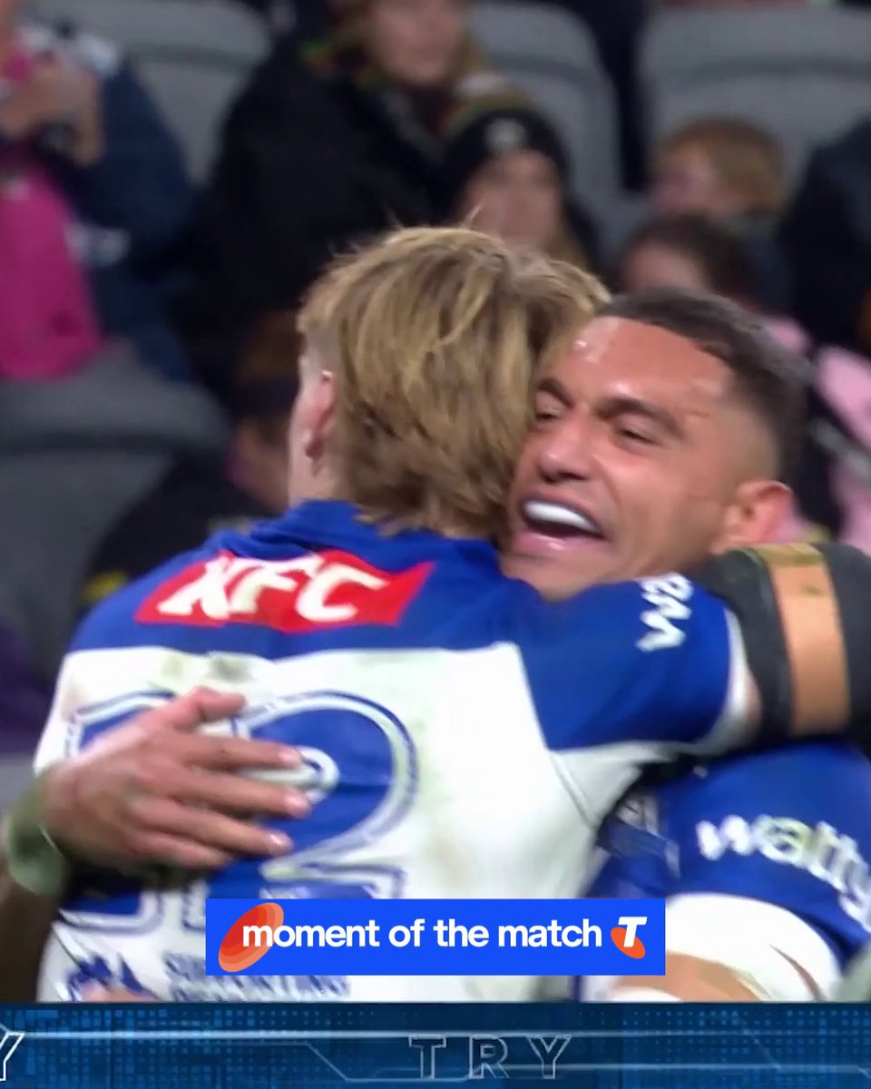 Great hands from the Bulldogs to put Preston over the line! 💪 #NRLPanthersBulldogs Telstra Moment of the Match.