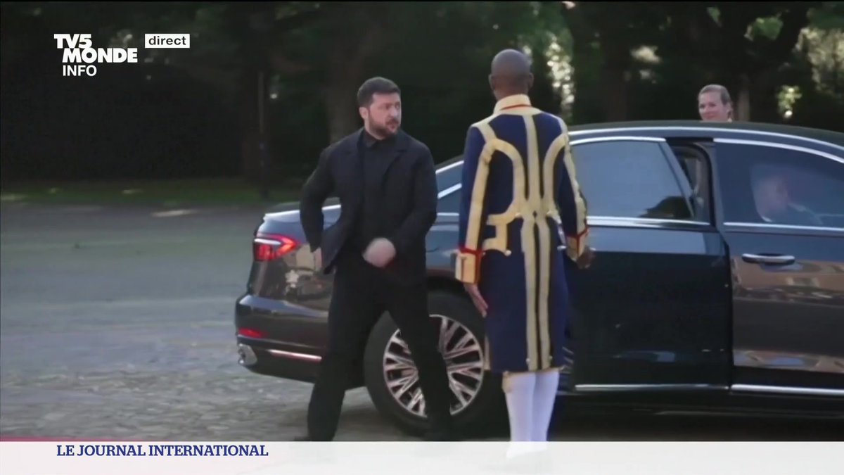 Volodymyr Zelensky en quête de justice pour son pays. Le président ukrainien a signé mercredi à Strasbourg un accord inédit avec le Conseil de l’Europe. Objectif : créer un tribunal spécial chargé de poursuivre les responsables du crime d’agression contre l’Ukraine.