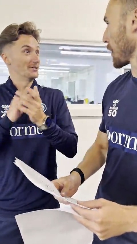 The lads react to the first five games of the season after they were revealed this morning!🤳