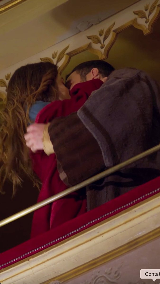"Ti amo perché mi hai insegnato che è bello vivere e che vivere significa “buttarsi”. Diego ❤️ Giulia #DonMatteo è disponibile su RaiPlay. #DonMatteo14