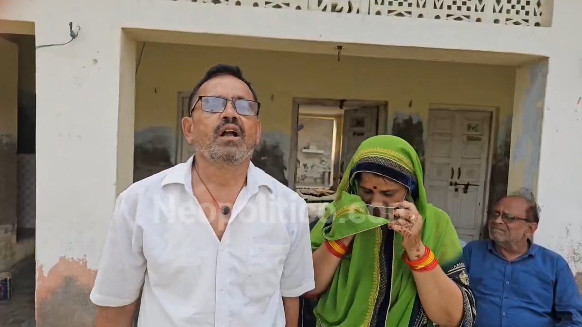ब्राह्मण परिवार ने मांग की है भागवत कथा पुनः शुरू हो रेणु तिवारी और उनके पति ने मांग की है कि फर्जी कथा वाचक के चलते उनकी कथा खण्डित हुई है. ब्राह्मण समाज का अपमान किया गया है इसलिए भागवत कथा पुनः शुरू कर हिंदू विरोधियों के मुँह पर तमाचा मारना है. सभी लोग तय करें कि कैसे यह शुरू किया जाए. खंडित कथा बीच में तो नहीं छूटने देंगे.