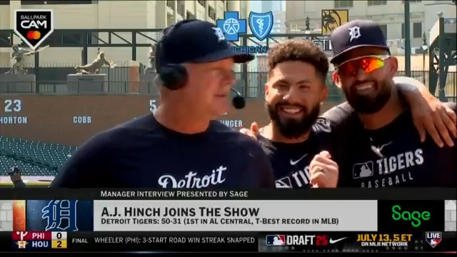"That means they want me to talk about them, but we're talking about Dillon Dingler right now, so..." 🤣 Gleyber Torres and Riley Greene crashed A.J. Hinch's interview!