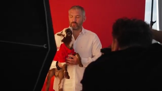 "Who better to pose with a goat than a goat." Go behind the scenes of a royally #Gr8 time with Ovi for his cover shoot with Washingtonian 🌸 #ALLCAPS