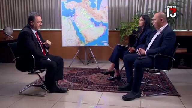 🇮🇱🇺🇸 ISRAELI DEFENSE MINISTER: “WE WANTED KHAMENEI'S HEAD” In a bombshell interview, Israel’s defense minister says they aimed to take out Iran’s Supreme Leader. Israel Katz: "We wanted to eliminate Khamenei, but there was no operational opportunity" Full interview drops on the evening news. Source: newsisrael13