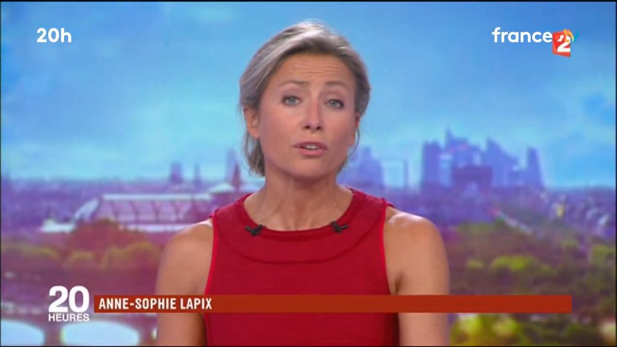 🥹📺 Ce soir, Anne-Sophie Lapix présentait son dernier journal. Voici un petit hommage de la rédaction, l’occasion de revenir sur ces 8 années passées à la tête du #JT20h.