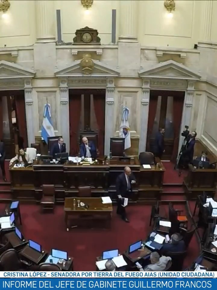"Guillermo Francos": Porque se fue de la sesión informativa en el Congreso tras los comentarios de la senadora Cristina López