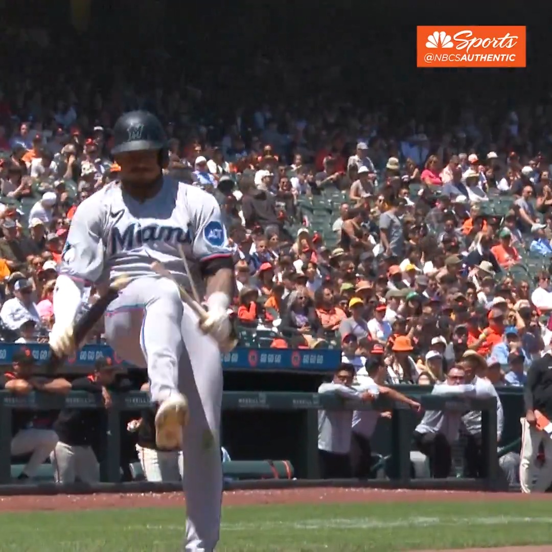 Dane Myers snapped his bat over his leg after striking out in the fifth 😳