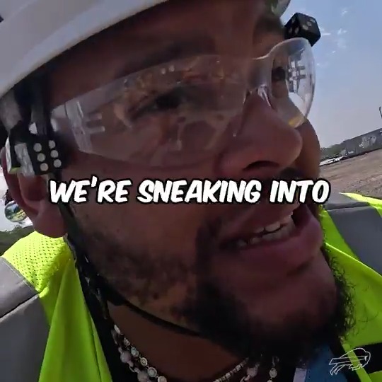 SNEAK ATTACK‼️ Dion Dawkins and O'Cyrus Torrence snuck into new Highmark Stadium to check out the construction: