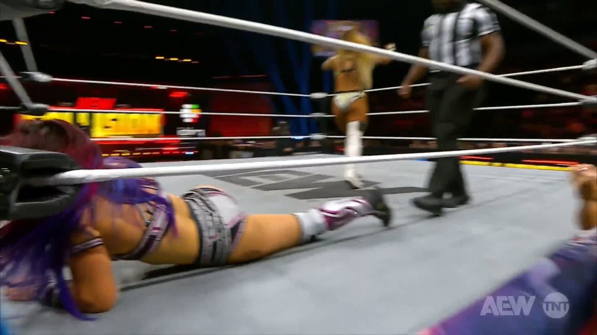 Another DEVASTATING victory for @MeganBayne! Watch #AEWCollision on TNT & MAX
