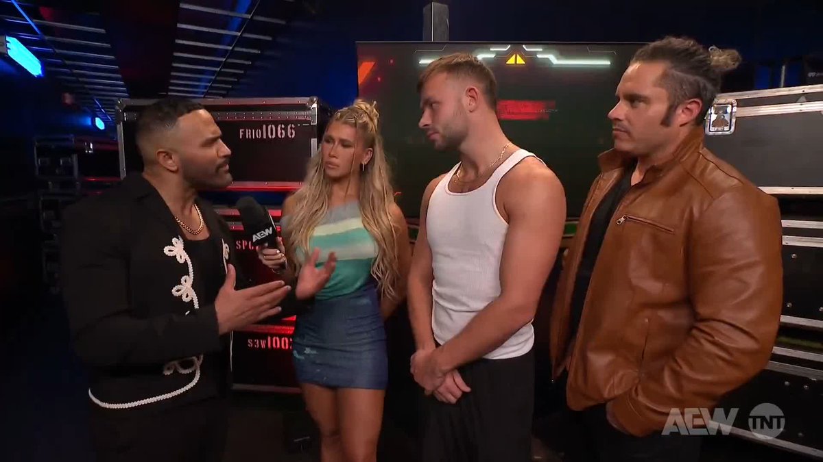 Mind games from ROCKY ROMERO🇵🇷 🇲🇽 🇺🇸 🇯🇵“Chico El Luchador”? Or just a friendly chat with Daniel Garcia + @TheDaddyMagic? Watch #AEWCollision on TNT & MAX