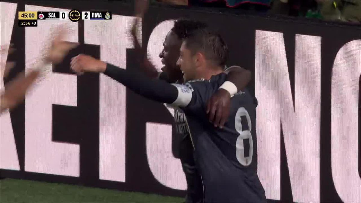 ¡¡¡ASISTENCIA DE TACO DE VINI Y GOL DE FEDE VALVERDE PARA EL 2-0 DE REAL MADRID ANTE SALZBURGO!!!