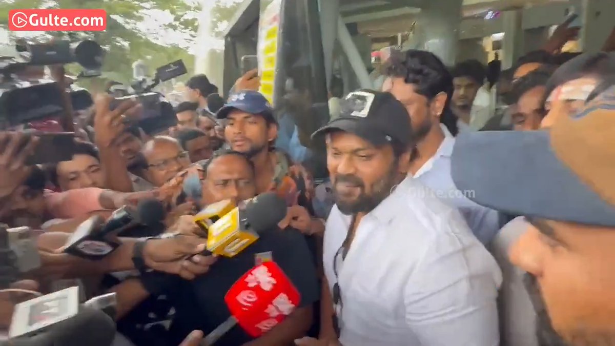 #ManchuManoj on #Kannappa: “నేను అనుకున్న దాని కంటే సినిమా వెయ్యి రెట్లు బాగుంది. #Prabhas వచ్చిన తర్వాత సినిమా Next Level కి వెళ్తుంది. Climax లో [#ManchuVishnu] ఇంత గొప్ప Performance చేస్తారని కలలో కూడా అనుకోలేదు.”
