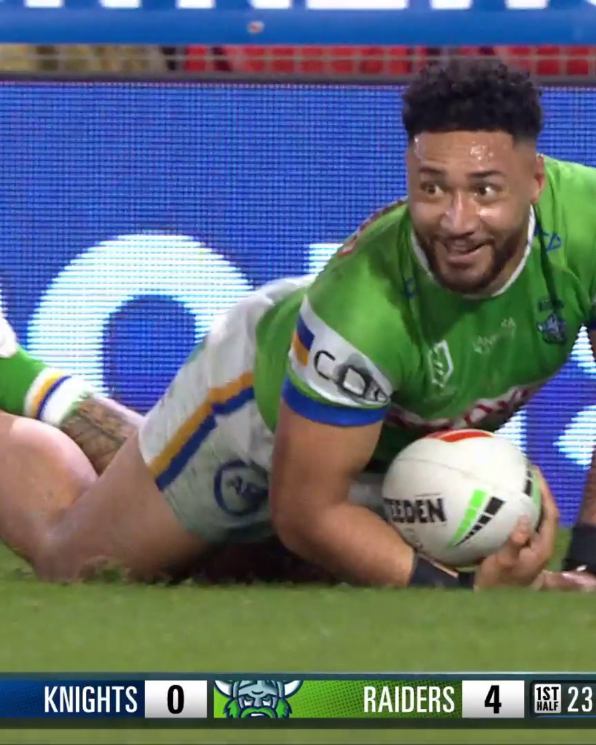 Sasagi takes on Ponga in the air! 🔥 #NRLKnightsRaiders