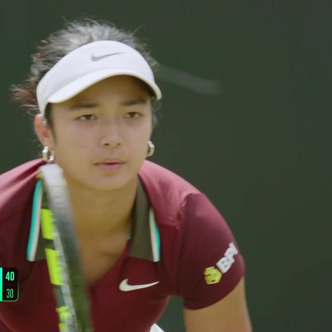 just one set away from the final... Eala takes the opening set 7-5! #LexusEastbourneOpen
