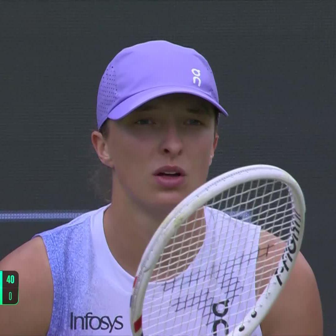An electric start 🔋 Iga Świątek out of the gates hot with a 6-1 first set against Paolini! #BadHomburgOpen