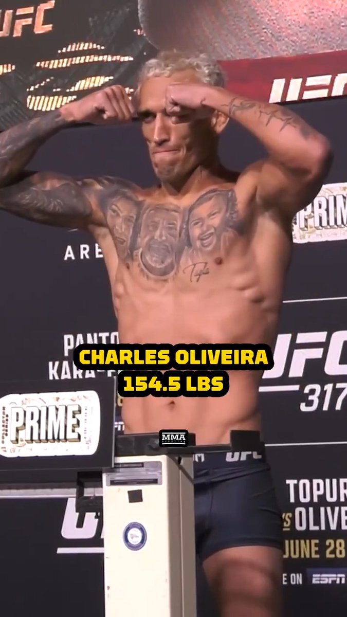 Charles Oliveira officially makes championship weight ahead of his title fight against Ilia Topuria at #UFC317 🏆 ⚖️