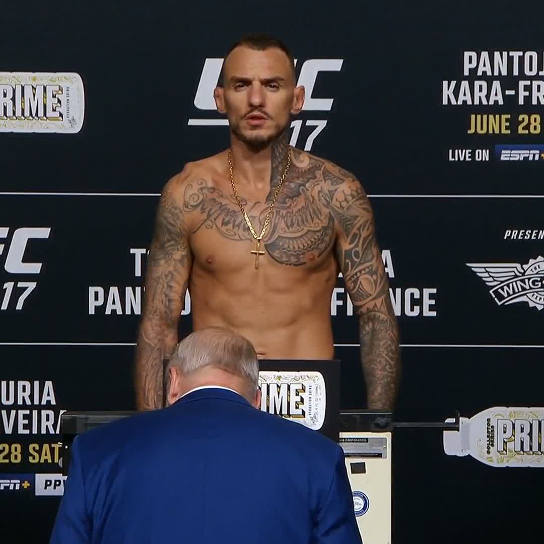 On the money 💰 @MoicanoUFC weighs-in at 156lbs! [ #UFC317 | TOMORROW on ESPN+ PPV | 10pmET ]