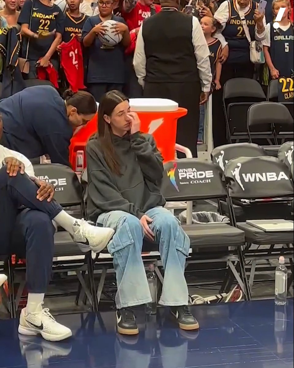 Caitlin Clark ahead of the Fever-Wings game. Clark is out (groin injury) for tonight's game vs. Dallas.