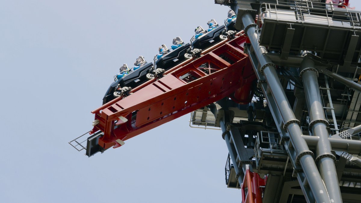 SPOILERS AHEAD. The first drop on #SirensCurse is 🫣🫨🤪🤩🤣. Show of 👋s who's riding???