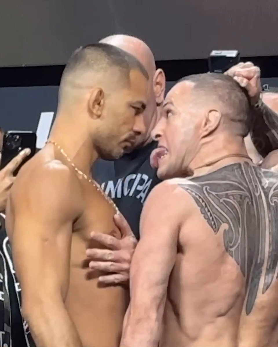 This face-off between Pantoja and Kara-France 😳 #UFC317