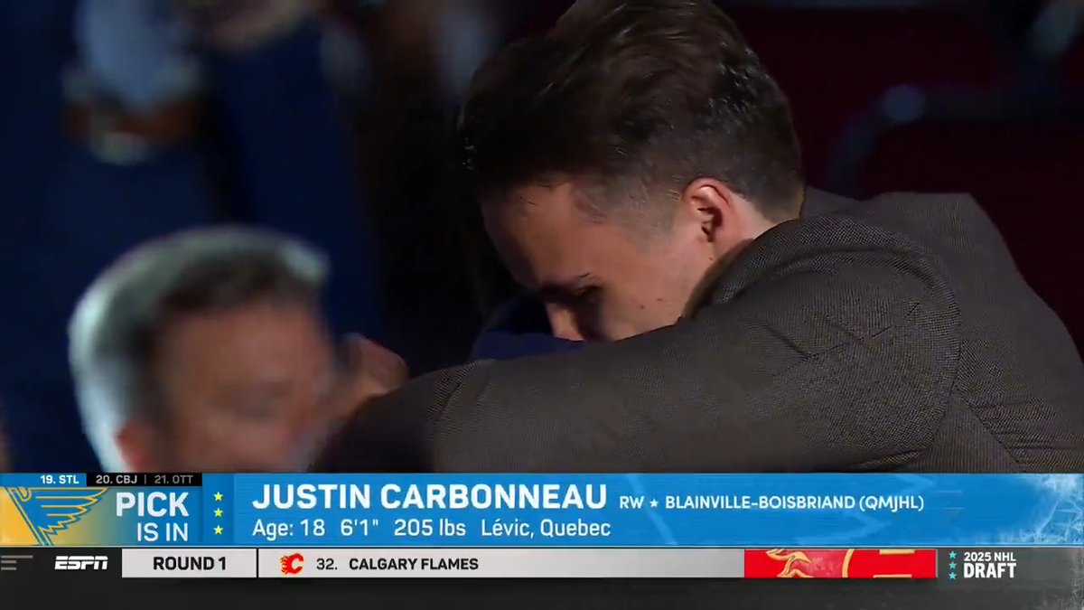 This is the moment Justin Carbonneau became a St. Louis Blue. #NHLDraft #stlblues