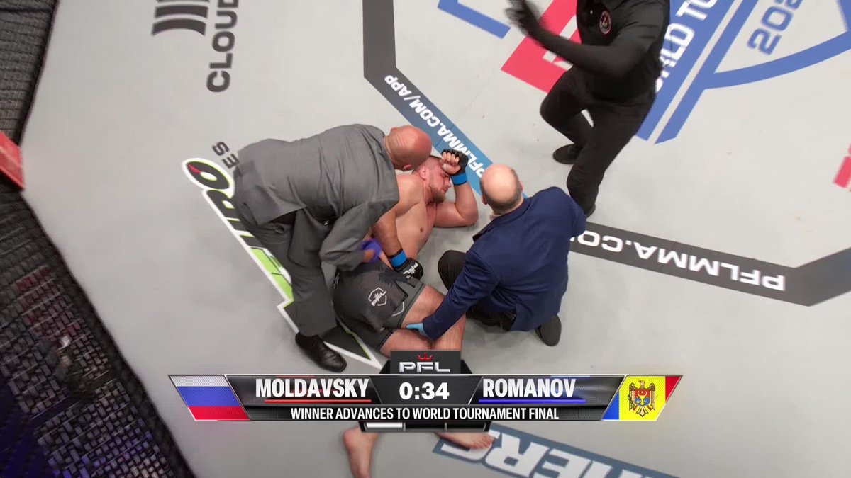 Tonight's fight between Valentin Moldavsky & Alexandr Romanov has been waved off by the referees. #PFLWorldTournament LIVE NOW 🇺🇸 ESPN+ 🌍