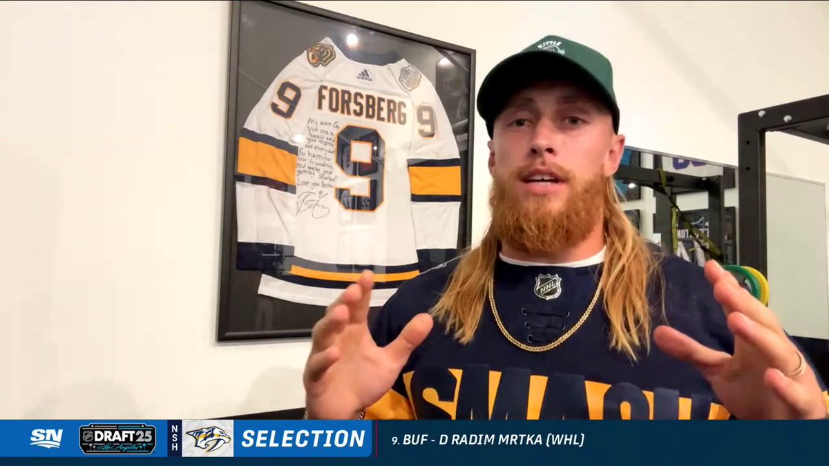"What a beauty" 🤩 George Kittle (George Kittle) is a big fan of the Cameron Reid pick for the Nashville Predators! 📺: 2025 Upper Deck #NHLDraft on ESPN, ESPN+, Sportsnet and TVA Sports