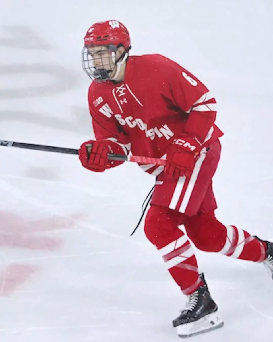 Size ✅ Speed ✅ Sick ✅ Ya Logan Hensler is going to fit in here real well here! #GoSensGo