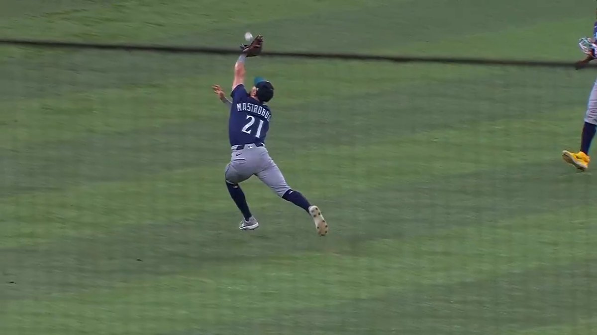 Miles Mastrobuoni makes a RIDICULOUS catch to send this game to the 12th inning! 😱