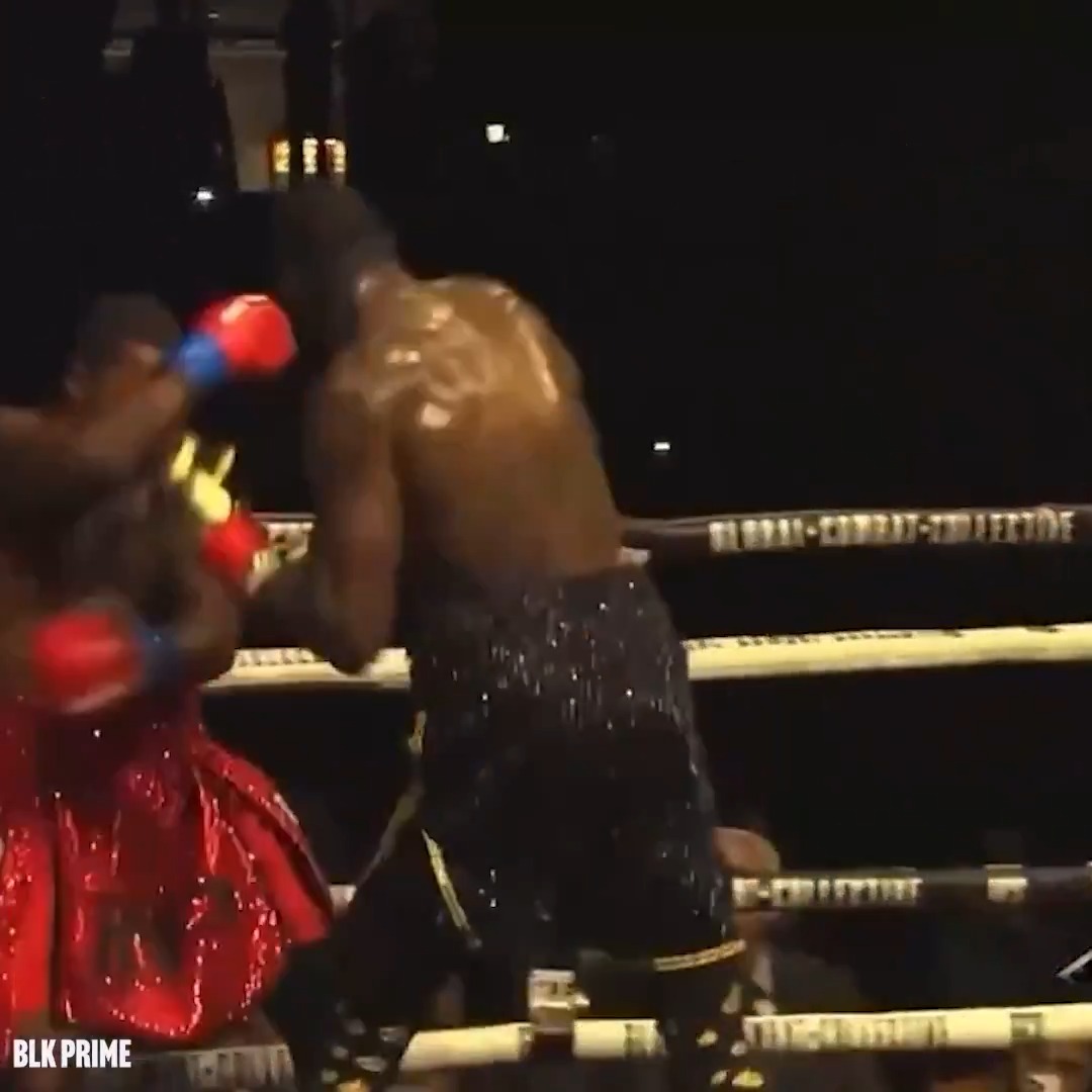 The moment Deontay Wilder earned the stoppage over Tyrrell Herndon 😤