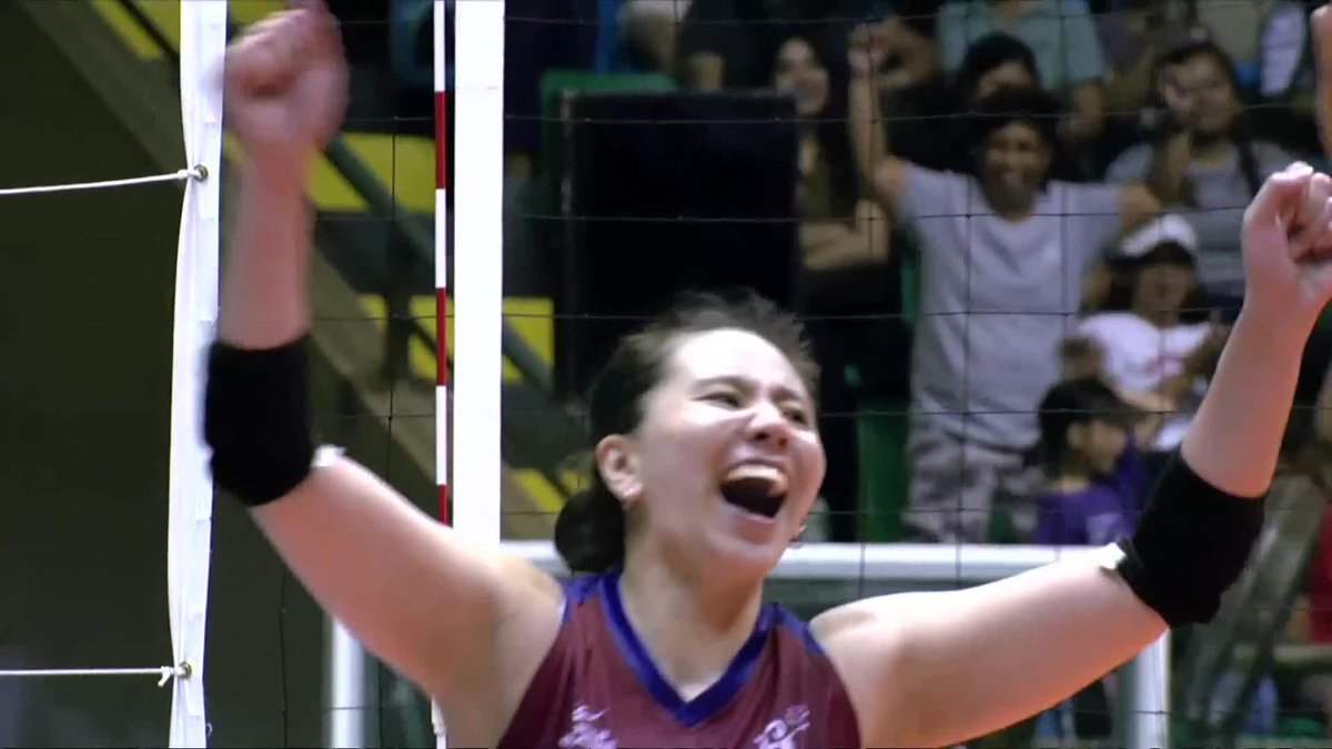 DES HOW YOU DO IT 😤 Des Cheng comes up huge for the Choco Mucho Flying Titans, unleashing back-to-back attacks to steal the third set from the Galeries Tower Highrisers in the 2025 PVL on Tour! #PVL2025 #PVLonTour #TheHeartOfVolleyball