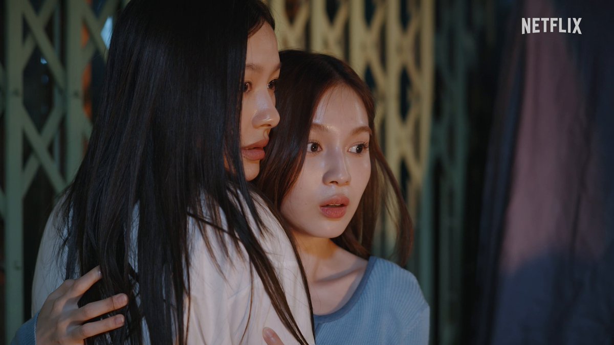 the squeal i squole from this scene and it’s not even two minutes into the first episode 🥰 #WhaleStorexoxo #WhaleStorexoxoEP1 #MilkPansa #loverrukk #MilkLove #มิ้ลค์เลิฟ