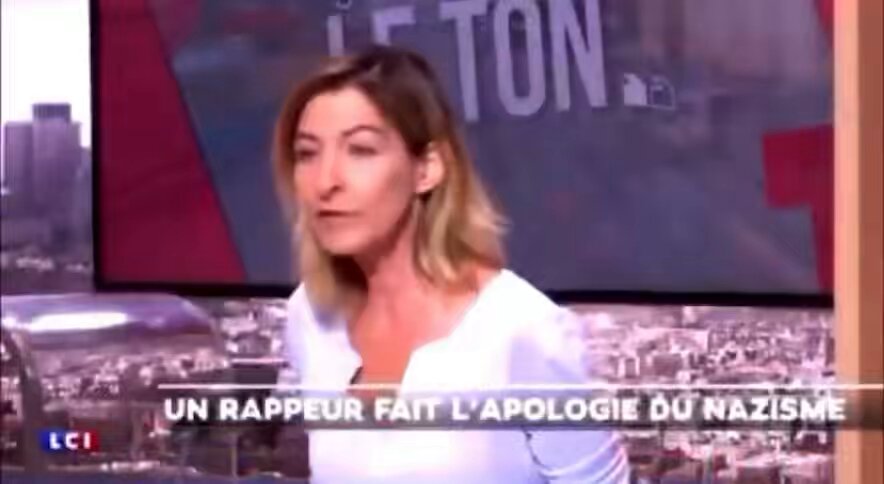 🟡 Bonjour Céline Pina, Vous avez affirmé que le collectif 667 du rappeur Freeze Corleone serait un groupe islamiste, en vous appuyant sur une théorie pour le moins étrange : 6 + 6 + 7 = 19, et puisque 1 serait le début et 9 la fin, cela signifierait… "ISLAM". Nous avons sincèrement tenté de comprendre le raisonnement. En vain. Pouvez-vous nous expliquer cela plus clairement ? Par ailleurs, dans les prochaines heures, nous reviendrons point par point sur vos affirmations selon lesquelles "les Maghrébins échoueraient le plus à l’école". Spoiler : vos chiffres sont faux. CNews, propriété de Bolloré, devrait peut-être commencer à vérifier les propos que vous tenez en direct devant des millions de téléspectateurs. (À moins que ça ne fasse justement partie du plan.) Mais pour l’instant, concentrons-nous sur l’essentiel : Pouvez-vous nous expliquer le fameux 6 + 6 + 7 = ISLAM ? Merci, L’équipe Impact 🪶