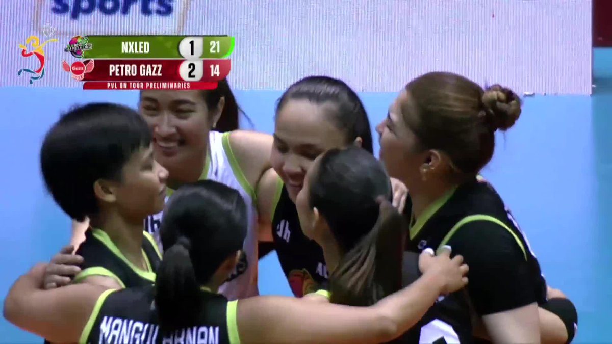 LYANN. DE. GUZMAN 🔥🔥🔥 Lyann De Guzman proves unstoppable for the Nxled Chameleons, erupting late in the fourth set to force a deciding fifth against the Petro Gazz Angels in the 2025 PVL on Tour! #PVL2025 #PVLonTour #TheHeartofVolleyball