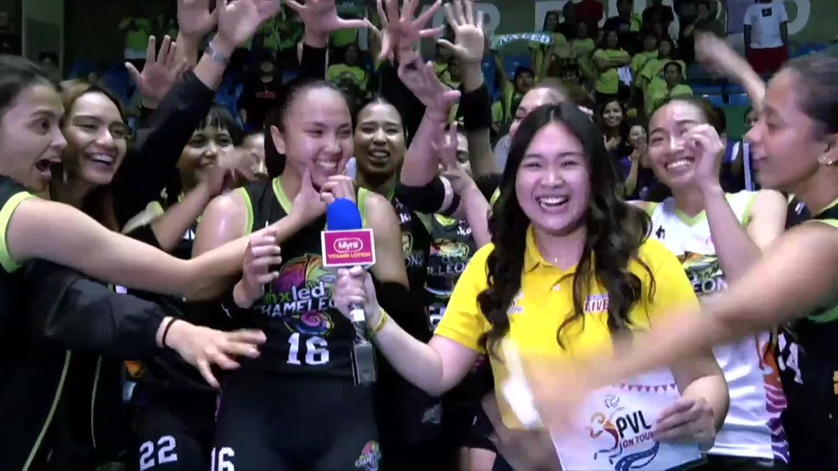 SHOUTOUT SAYO, DONNY PANGILINAN 🤣 Player of the Game, rookie Lyann De Guzman, and the rest of the Nxled Chameleons are all smiles during their post-game interview after a rousing five-set victory over the Petro Gazz Angels. #OSTimeout #PVL2025 #PVLonTour #TheHeartofVolleyball
