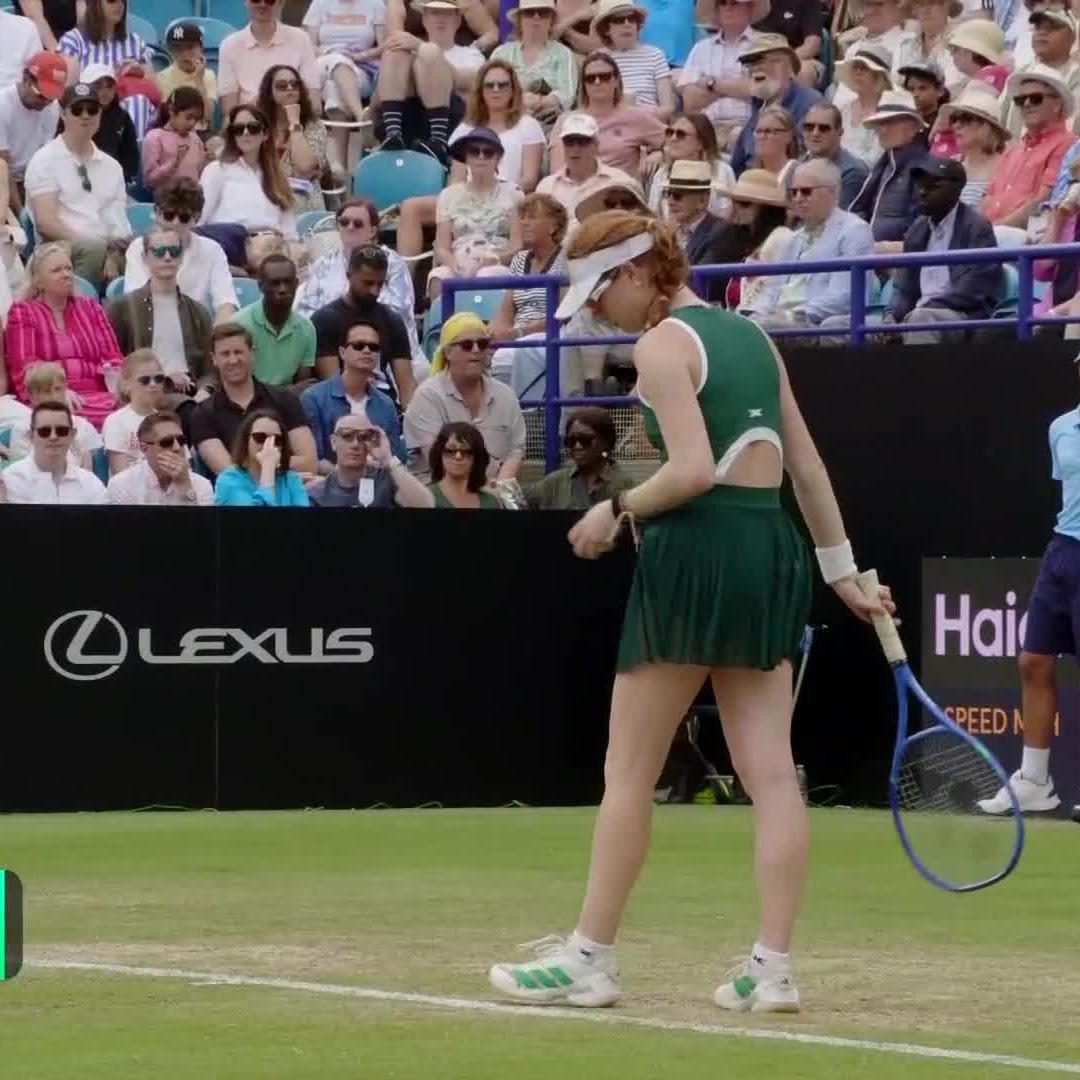 The story continues 📖 Alexandra Eala responds by taking the second set 6-1 against Joint. #LexusEastbourneOpen