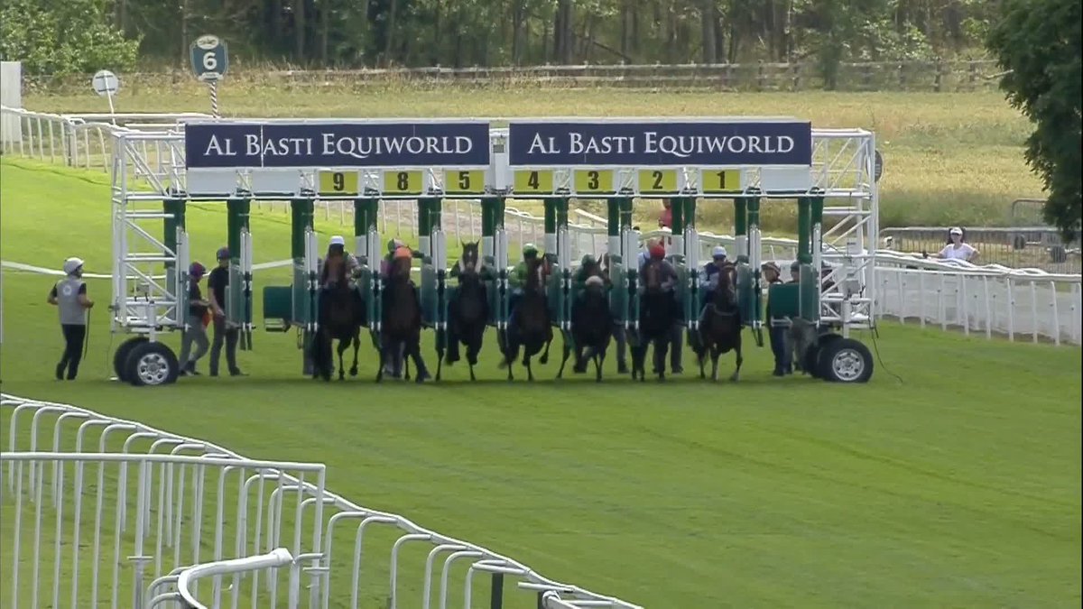 Pure speed from Squealer in the Al Basti Equiworld Dubai Dash๐จ And a winning tip from Tom Collins ๐ #ITVRacing | Rowan Scott | Nigel Tinkler Racing
