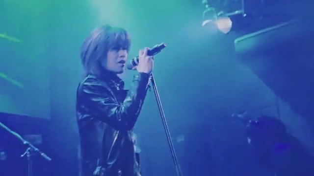 ✨7/29LIVE✨ ☆5piece☆BAND setで出演します! 【メンバー紹介】 Vo.秋月煉(REN AKIZUKI) Gt.イシハラレイ イシハラレイ Gt.古賀涼 こが りょう Ba.清水凱 清水 凱(しみず かい)@EMILY Dr.ポール ぽーる a.k.a. MKZ(club vijon 店長) LIVE詳細&来場チケットDM予約は 引用内(RENサブ垢Office 煉〚 Ren 〛) にて記載&受付中✨(^o^)/♬