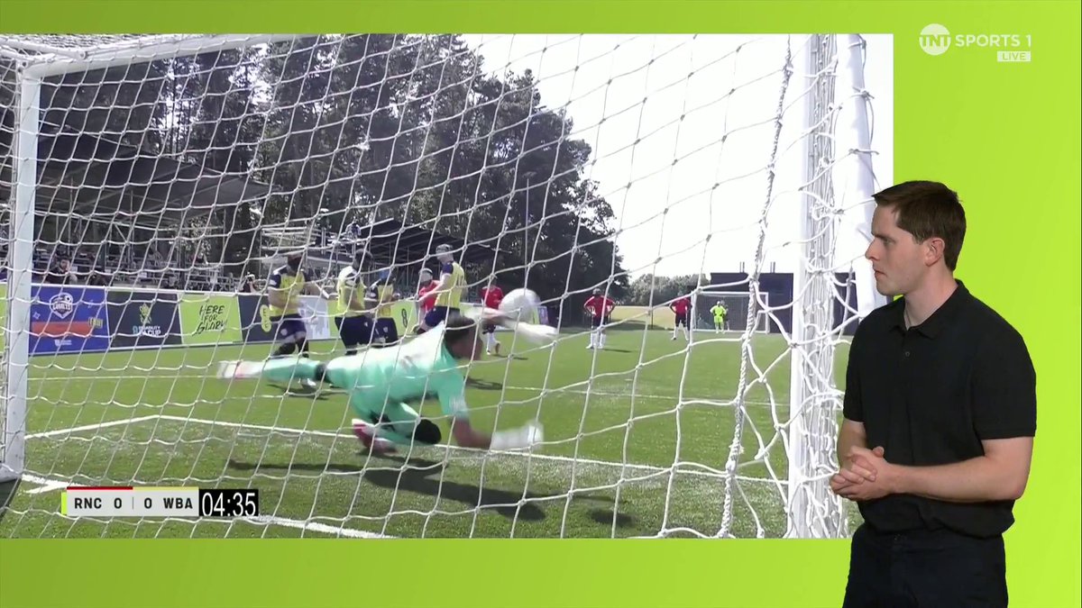 Another stunning save from Owen Locke denies Roy Turnham ❌ #EEDisabilityFACup | 📺 TNT Sports & discovery+ UK