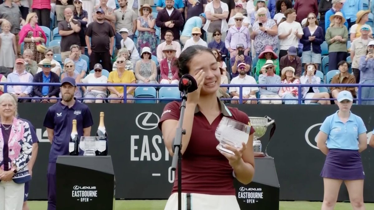 Keep your head held high, Alex ❤️ Eala celebrates a historic run for the Philippines with her first tour-level final. 🇵🇭👏 #LexusEastbourneOpen